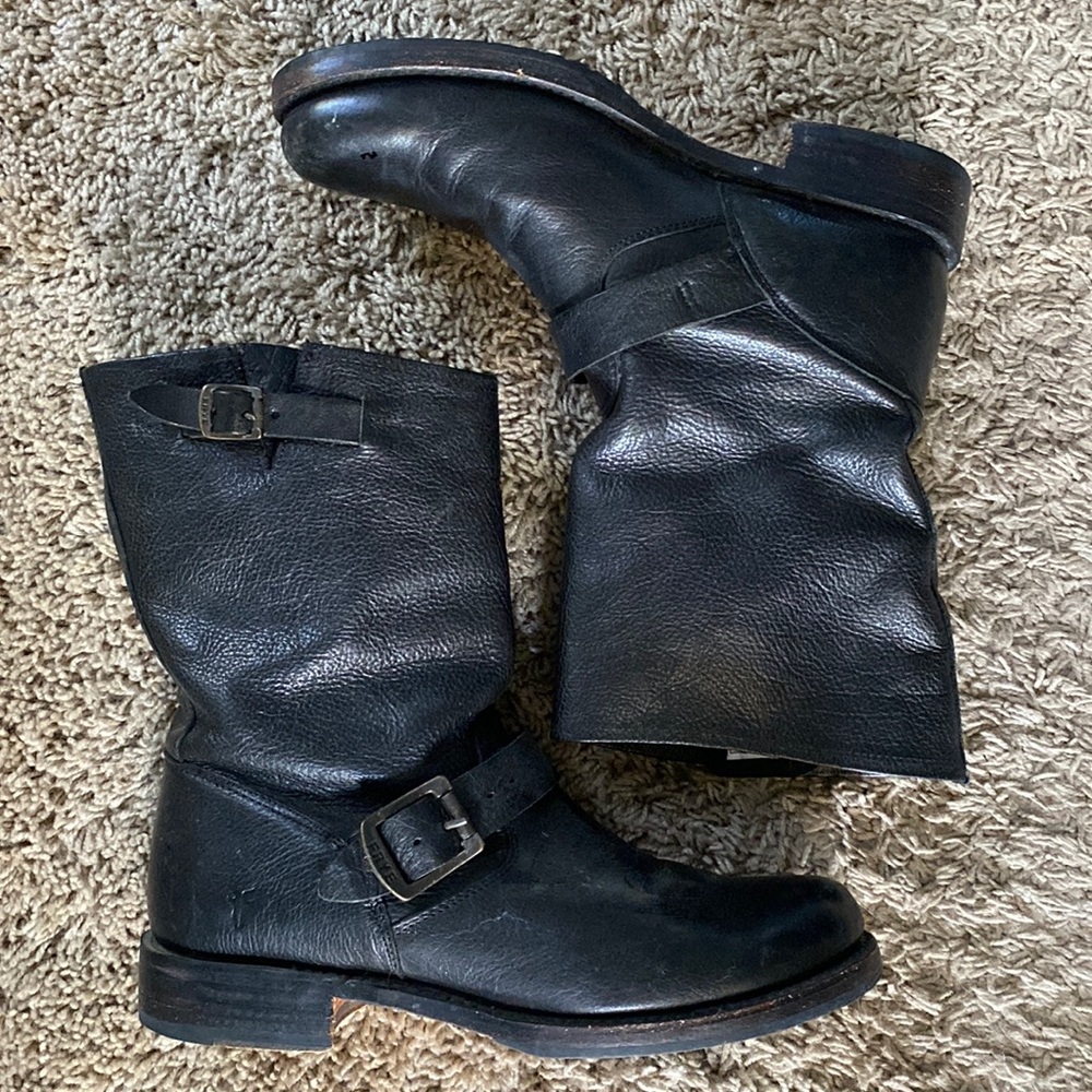 Frye boots size 10 Veronica